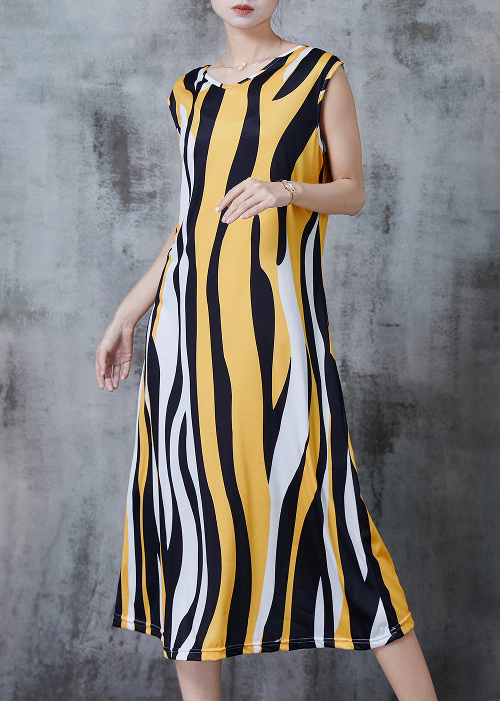 Elegantly Styled Dress for Everyday Wear