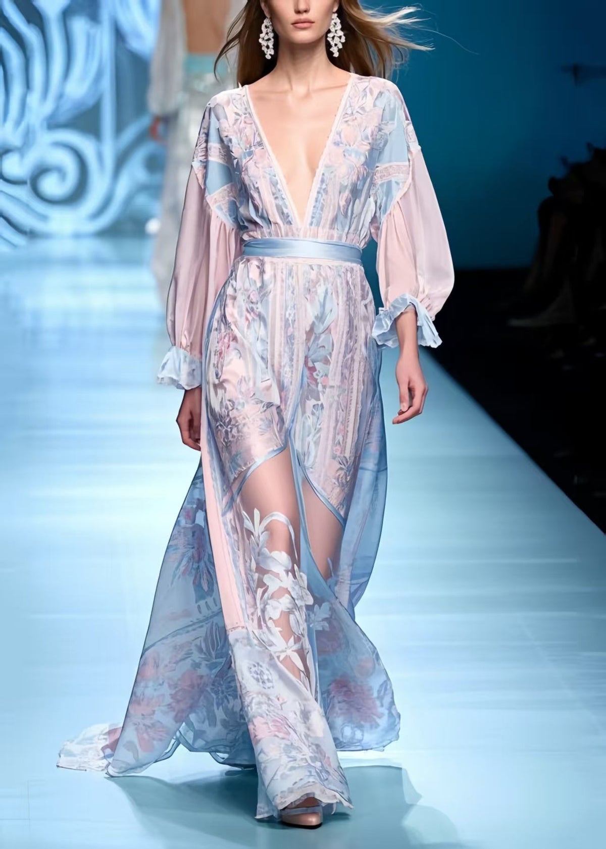 Gracefully Styled Dress for Any Occasion