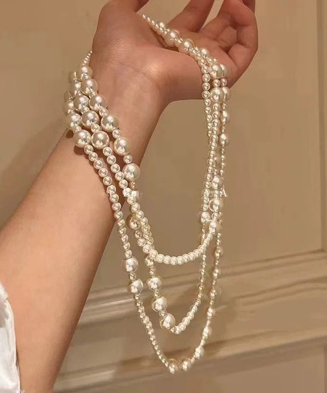 Classic Pearl Necklace with Timeless Appeal