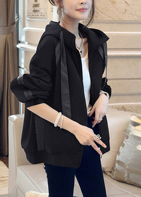 Effortlessly Elegant Coat with a Timeless Design