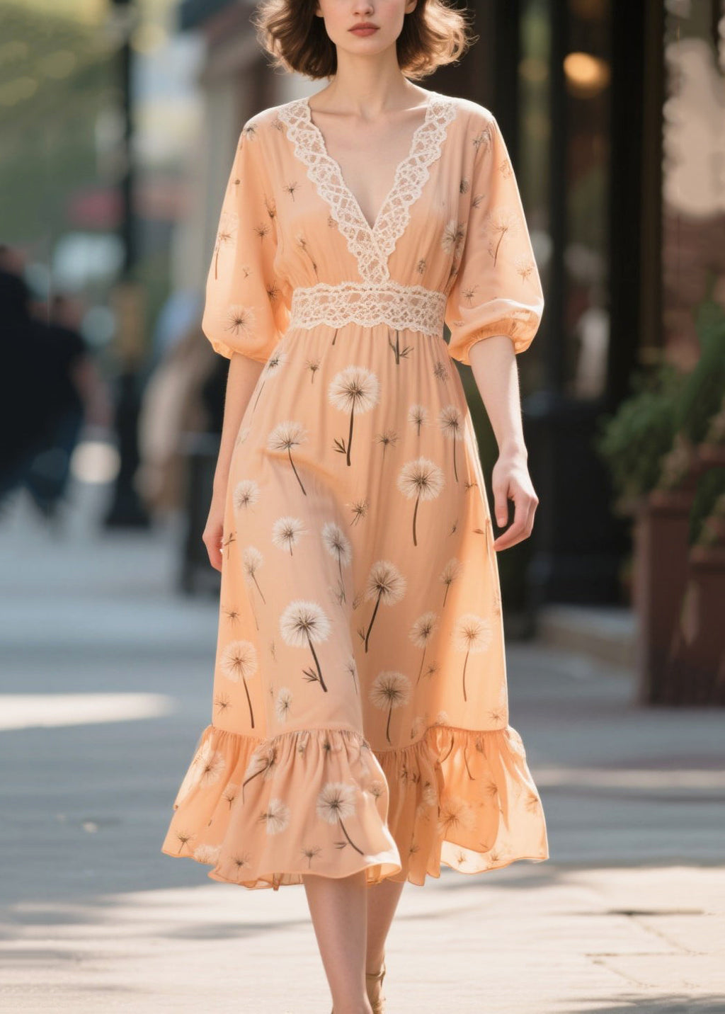 Effortlessly Elegant Dress with a Timeless Design