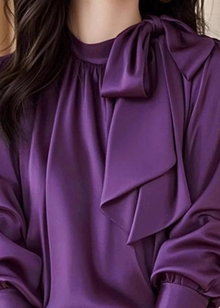 Effortlessly Elegant Blouse with a Timeless Design