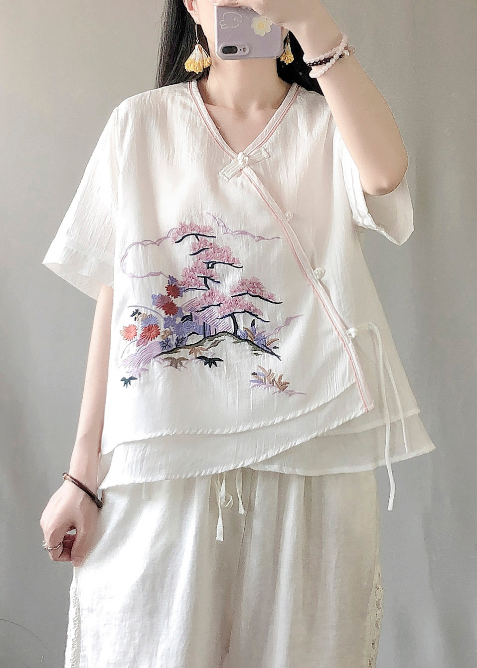 Polished Blouse with an Effortless Classic Look