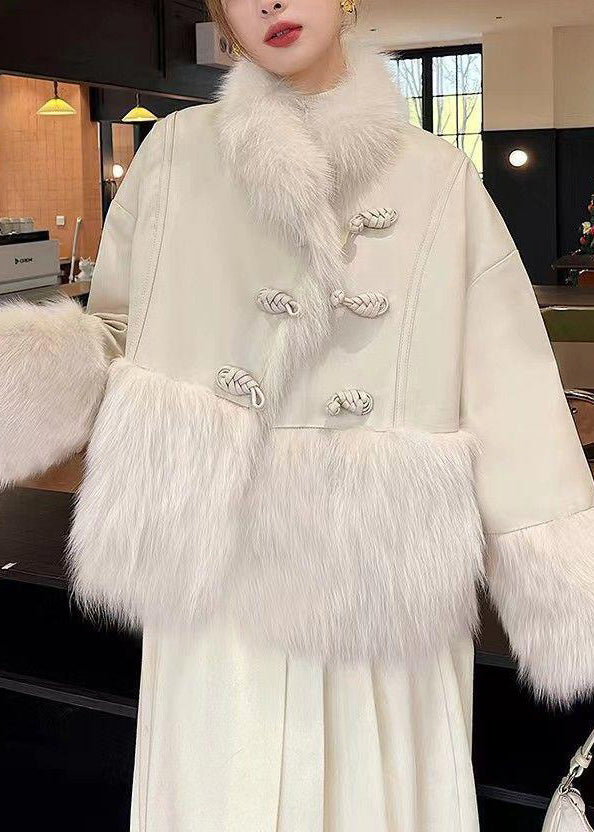 Beautifully Crafted Coat in a Classic Style