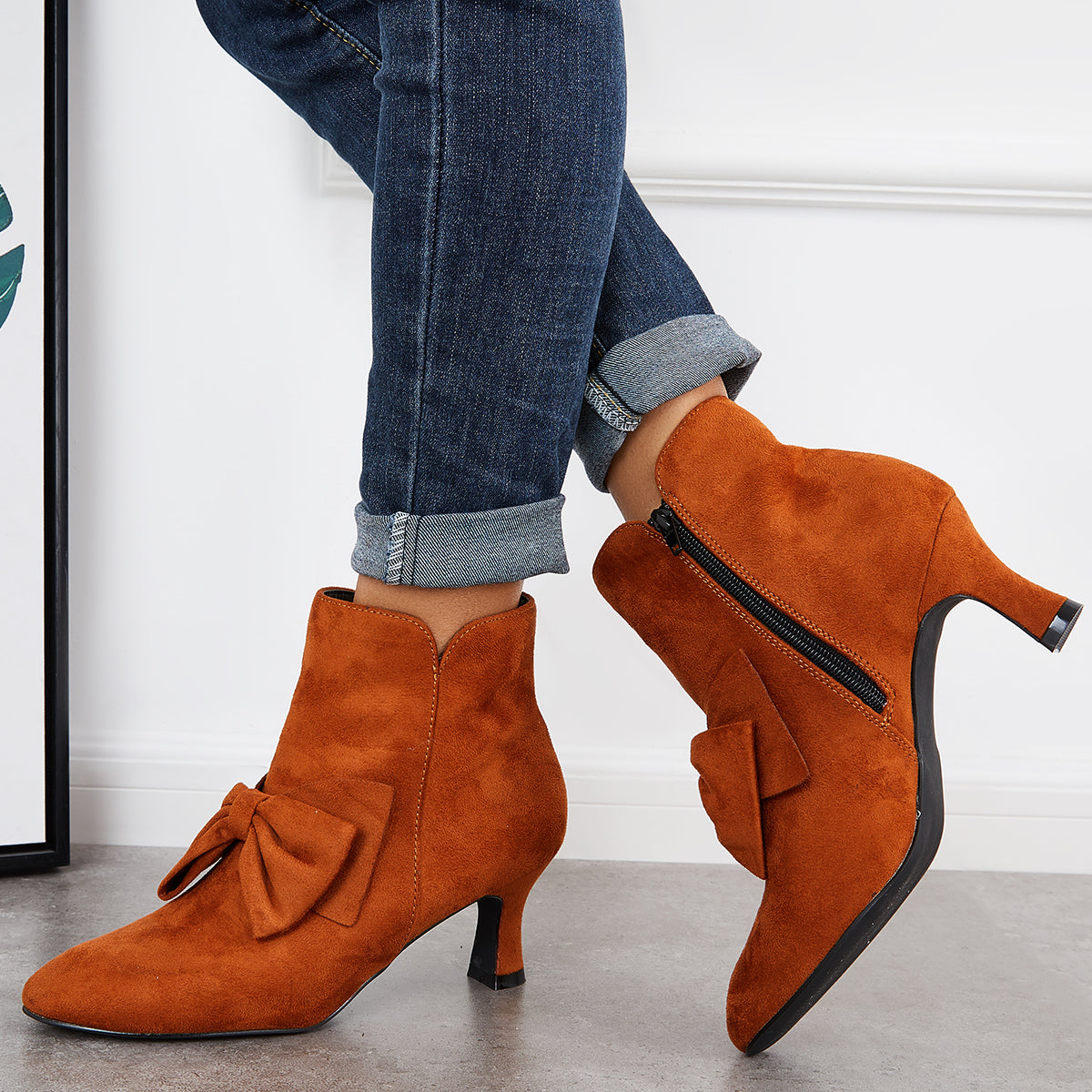 Graceful Orthopedic Boots for Modern Look