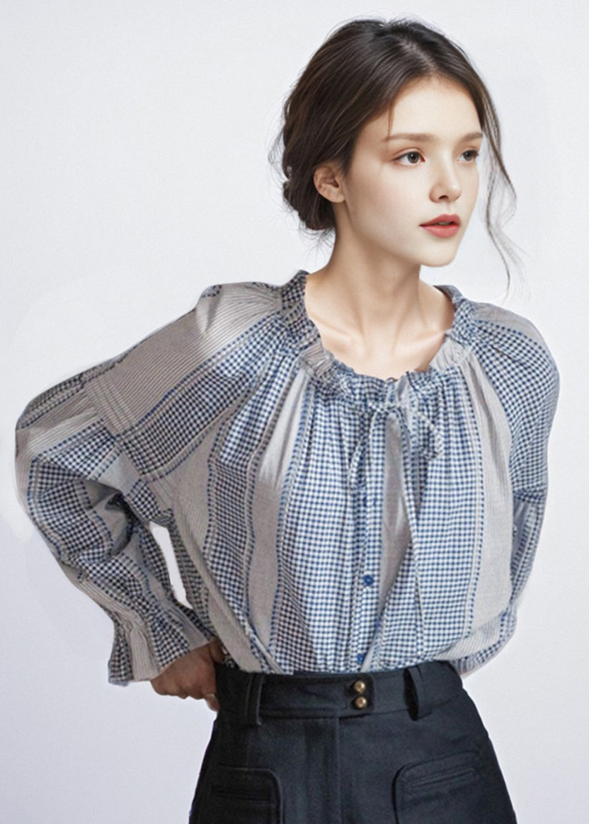 Sophisticated Blouse with a Clean Classic Look