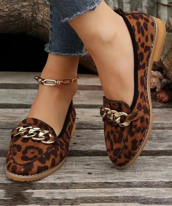 Chic Orthopedic Flats with Unique Design