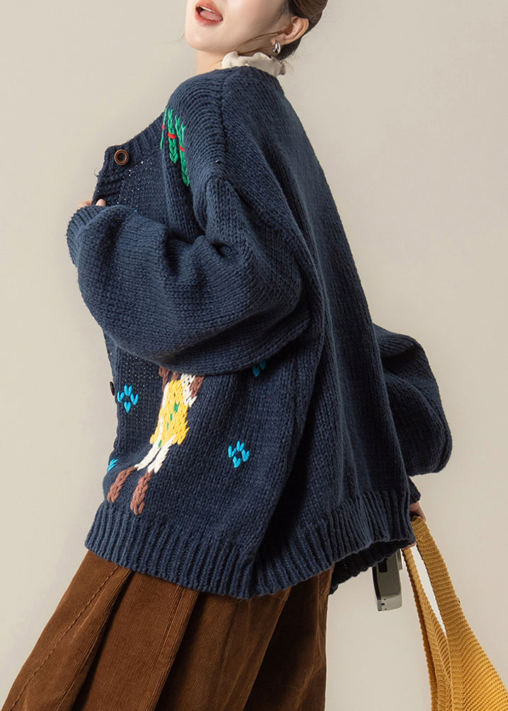 Beautifully Finished Coat in a Timeless Design