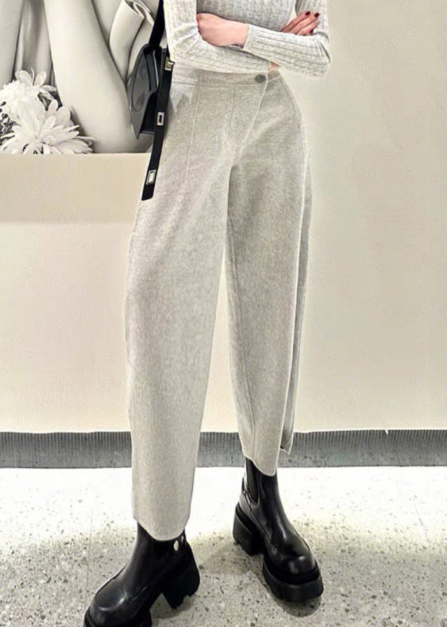 Classic Vintage Pants with a Flattering Fit