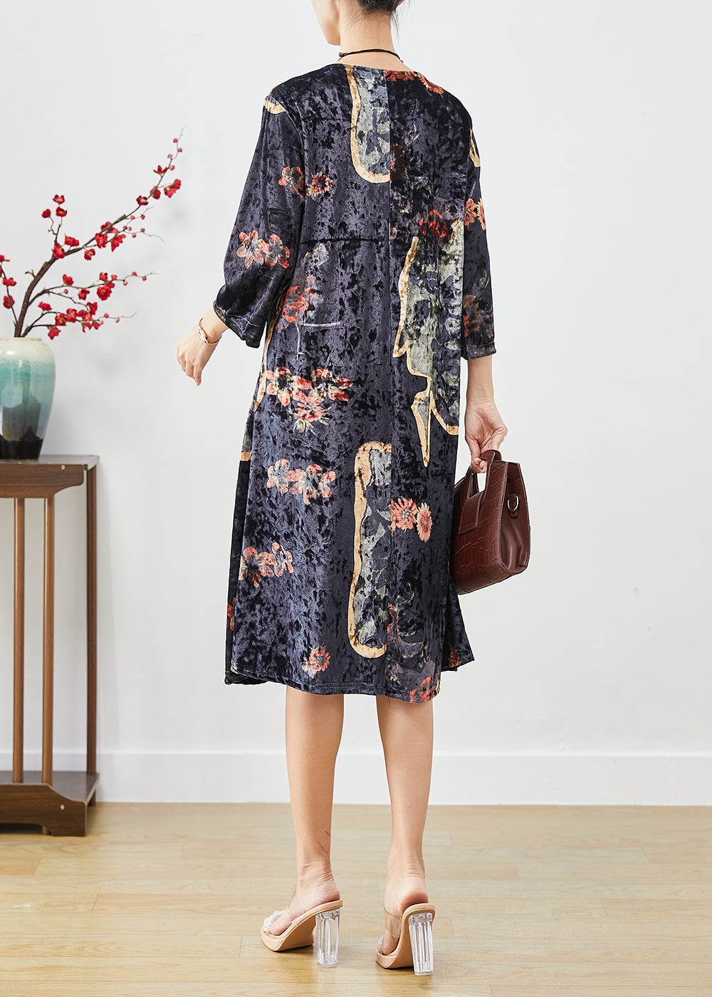 Elegantly Styled Dress for Everyday Wear