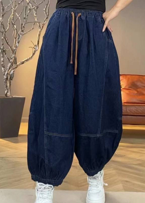 Effortlessly Elegant Pants with a Timeless Design