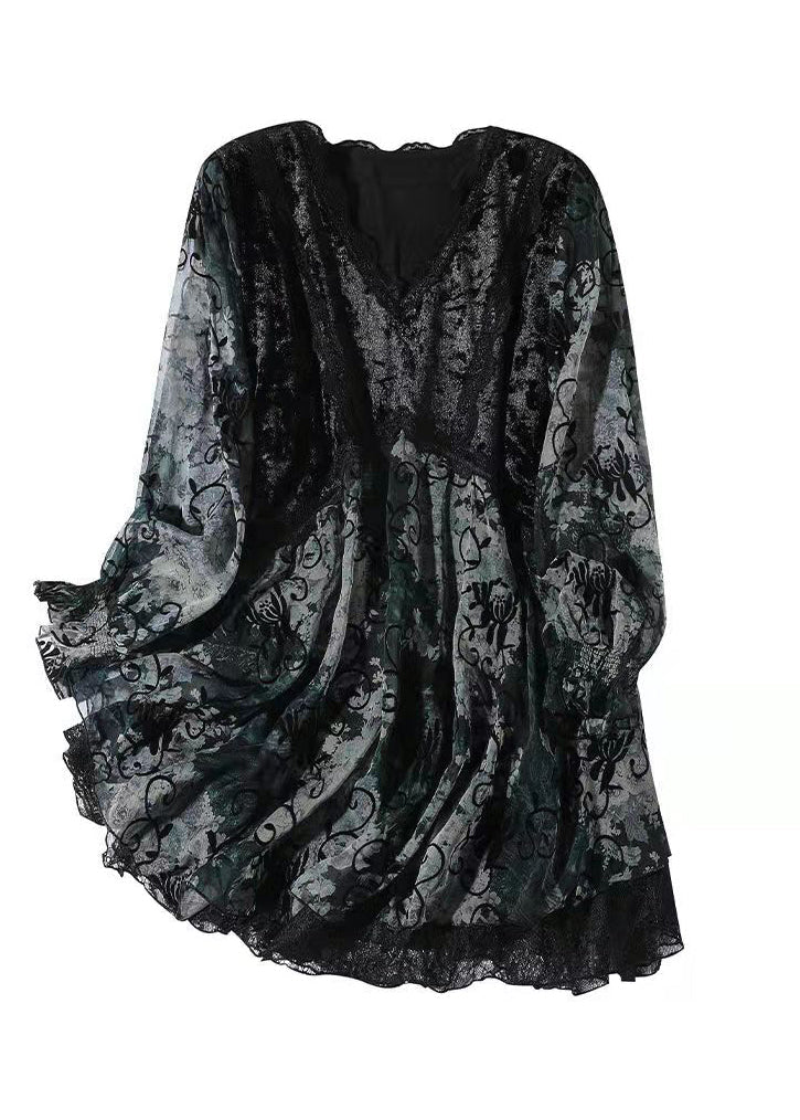 Beautifully Finished Top in a Timeless Design