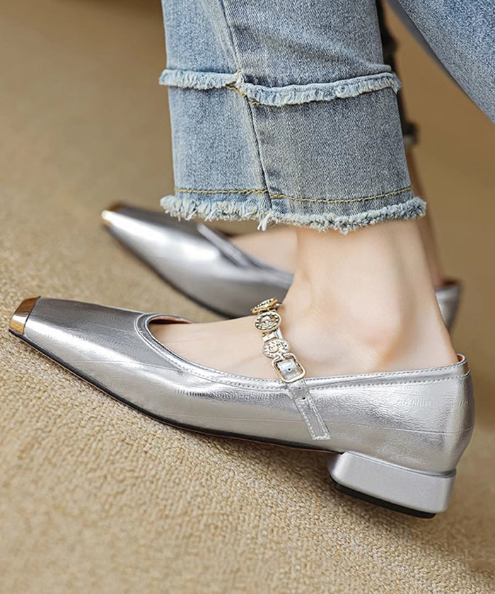 Chic Orthopedic Shoes with Unique Design