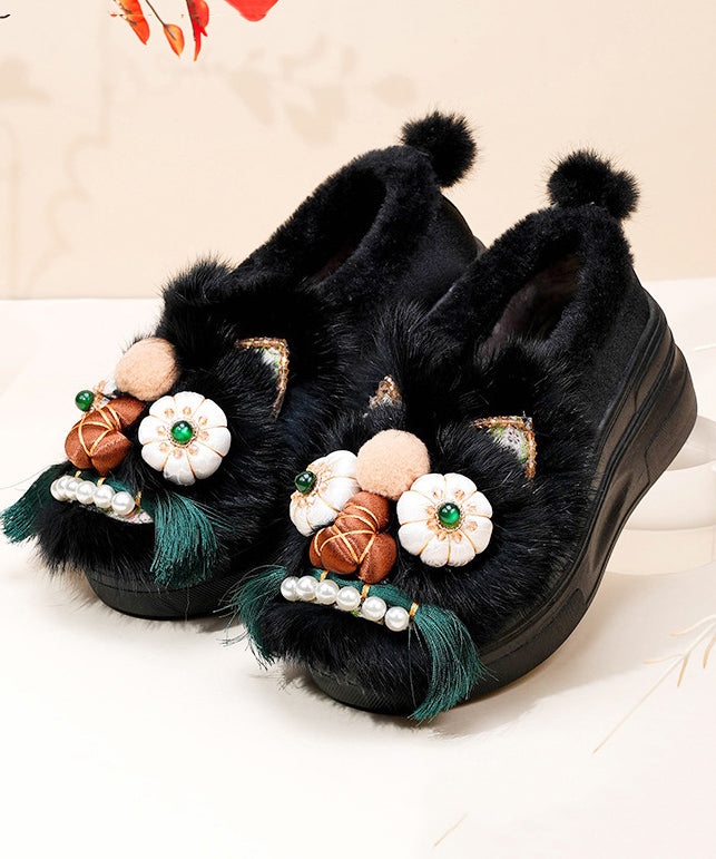 Chic Orthopedic Flats with Unique Design