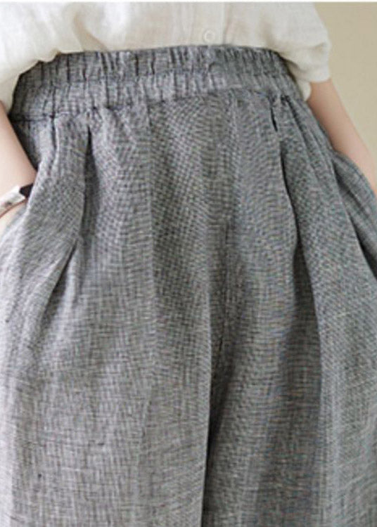 Effortlessly Elegant Pants with a Timeless Design