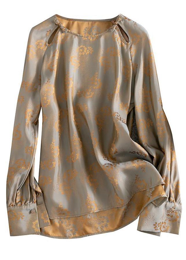 Well Tailored Shirt with a Graceful Silhouette