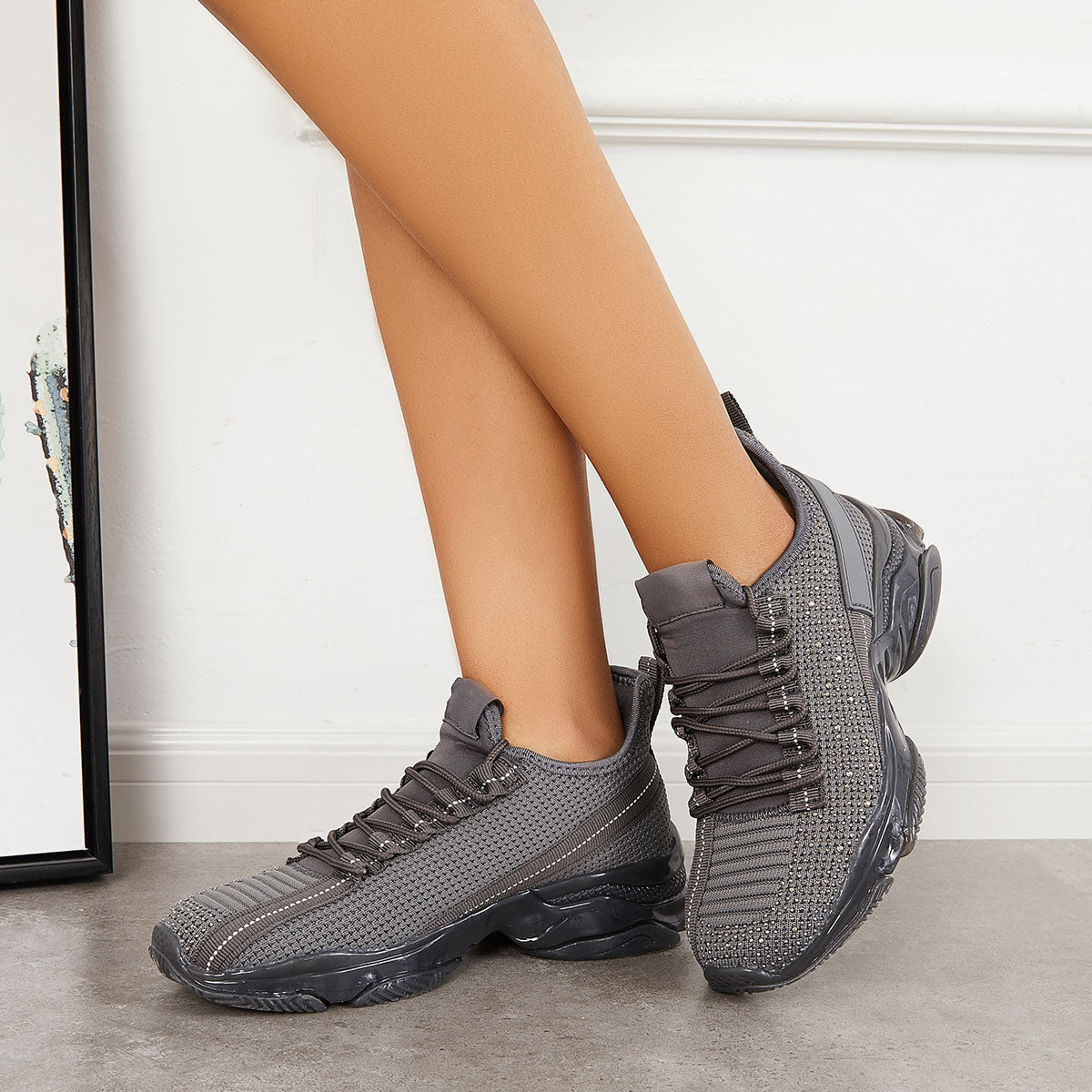 Classic Orthopedic Sneakers with Timeless Style