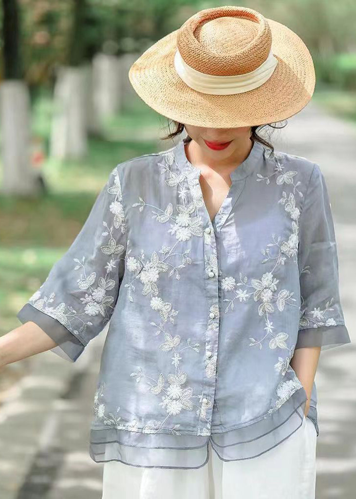 Sophisticated Shirt with a Clean Classic Look