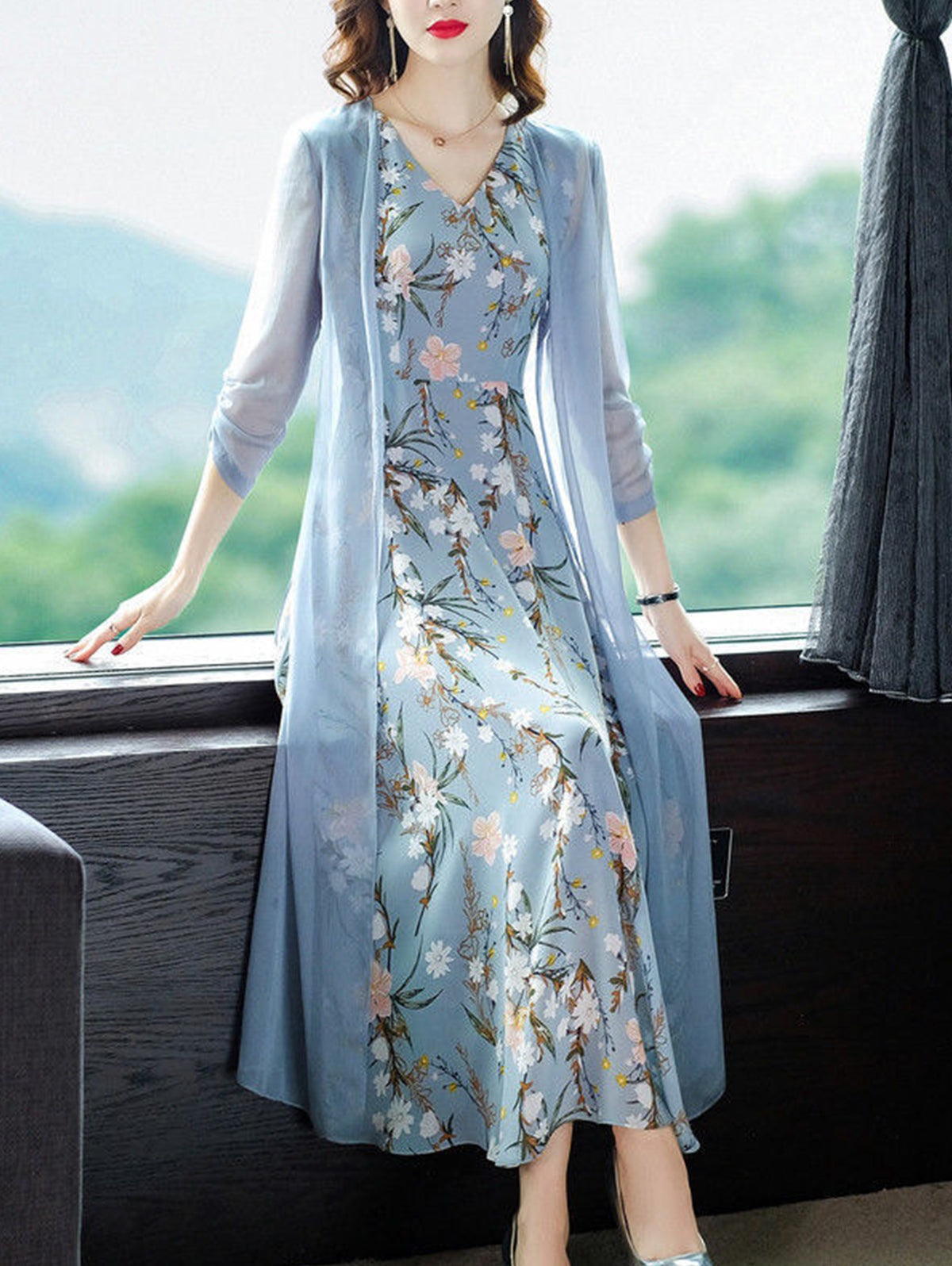 Beautifully Crafted Cardigan in a Classic Style