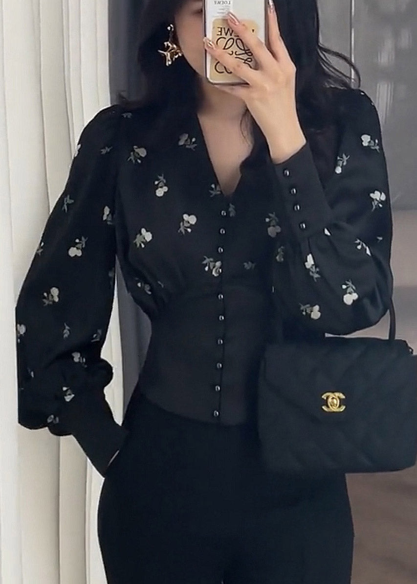 Beautifully Finished Shirt in a Timeless Design