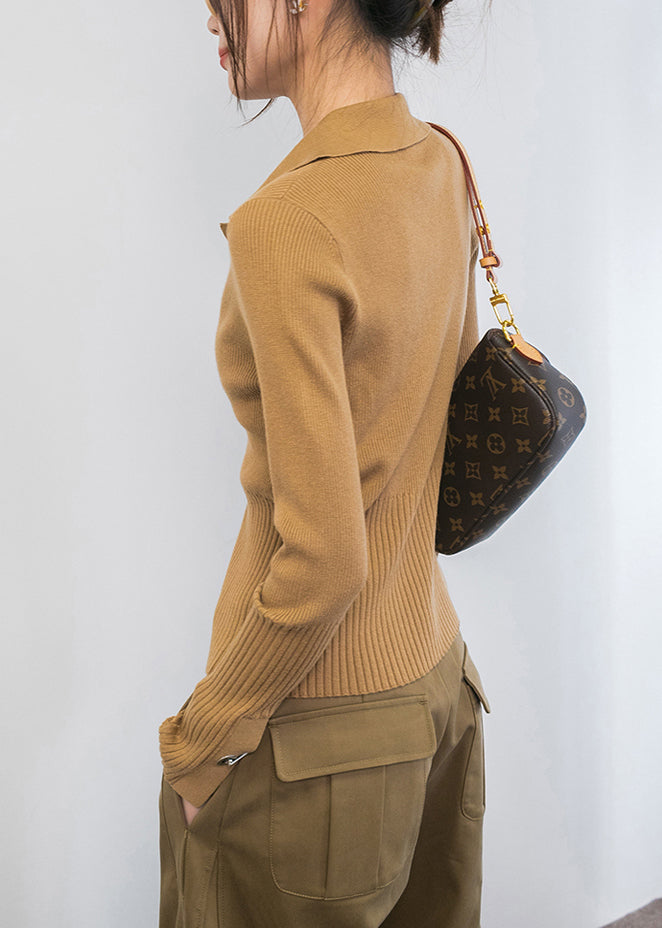 Well Tailored Shirt with a Graceful Silhouette