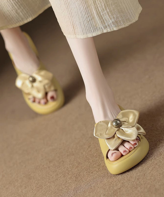 Chic Orthopedic Sandals with Unique Design