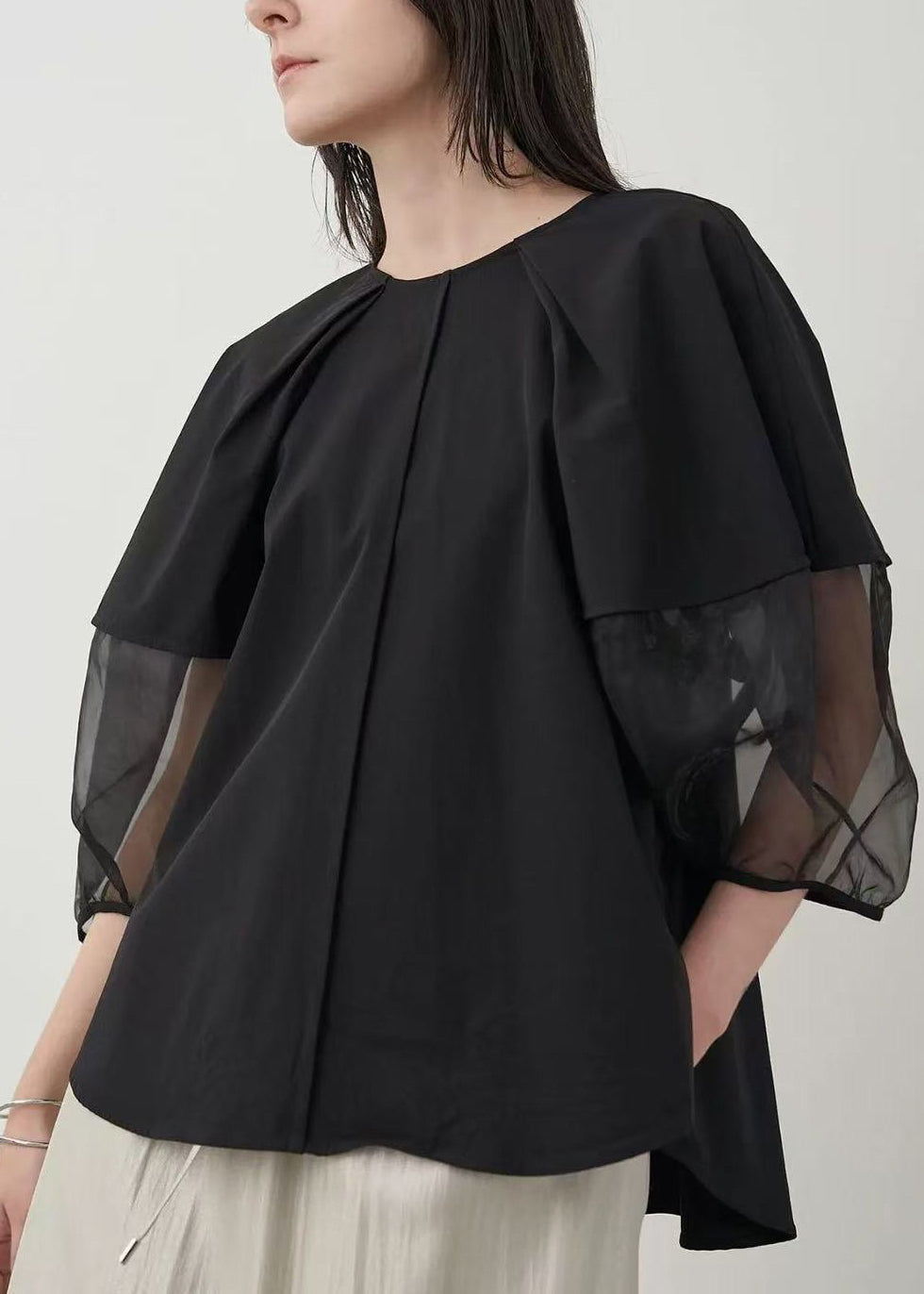 Beautifully Crafted Shirt in a Classic Style