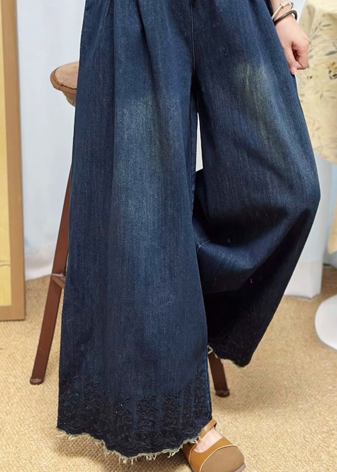 Classic Vintage Pants with a Flattering Fit