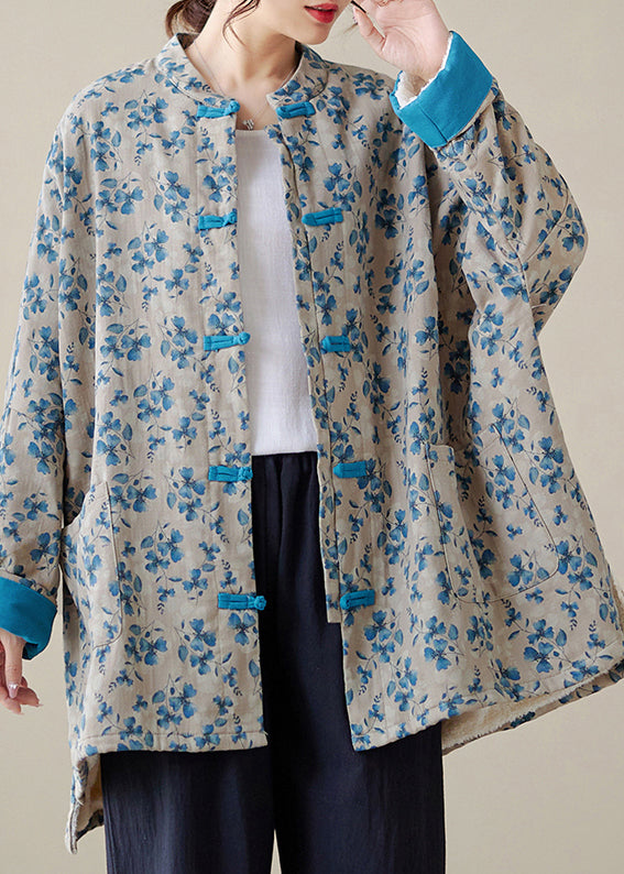 Gracefully Styled Coat for Any Occasion