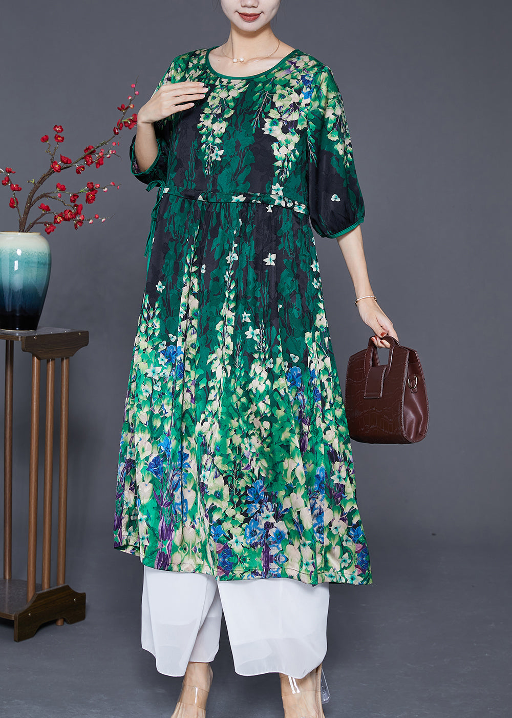 Polished Dress with an Effortless Classic Look