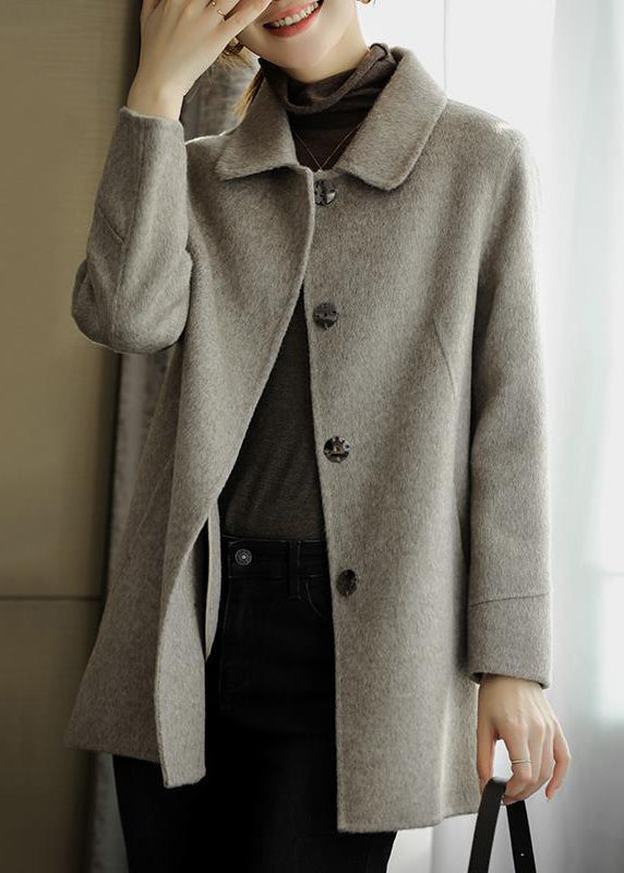 Elegantly Styled Coat for Everyday Wear
