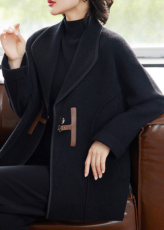 Sophisticated Coat with a Clean Classic Look