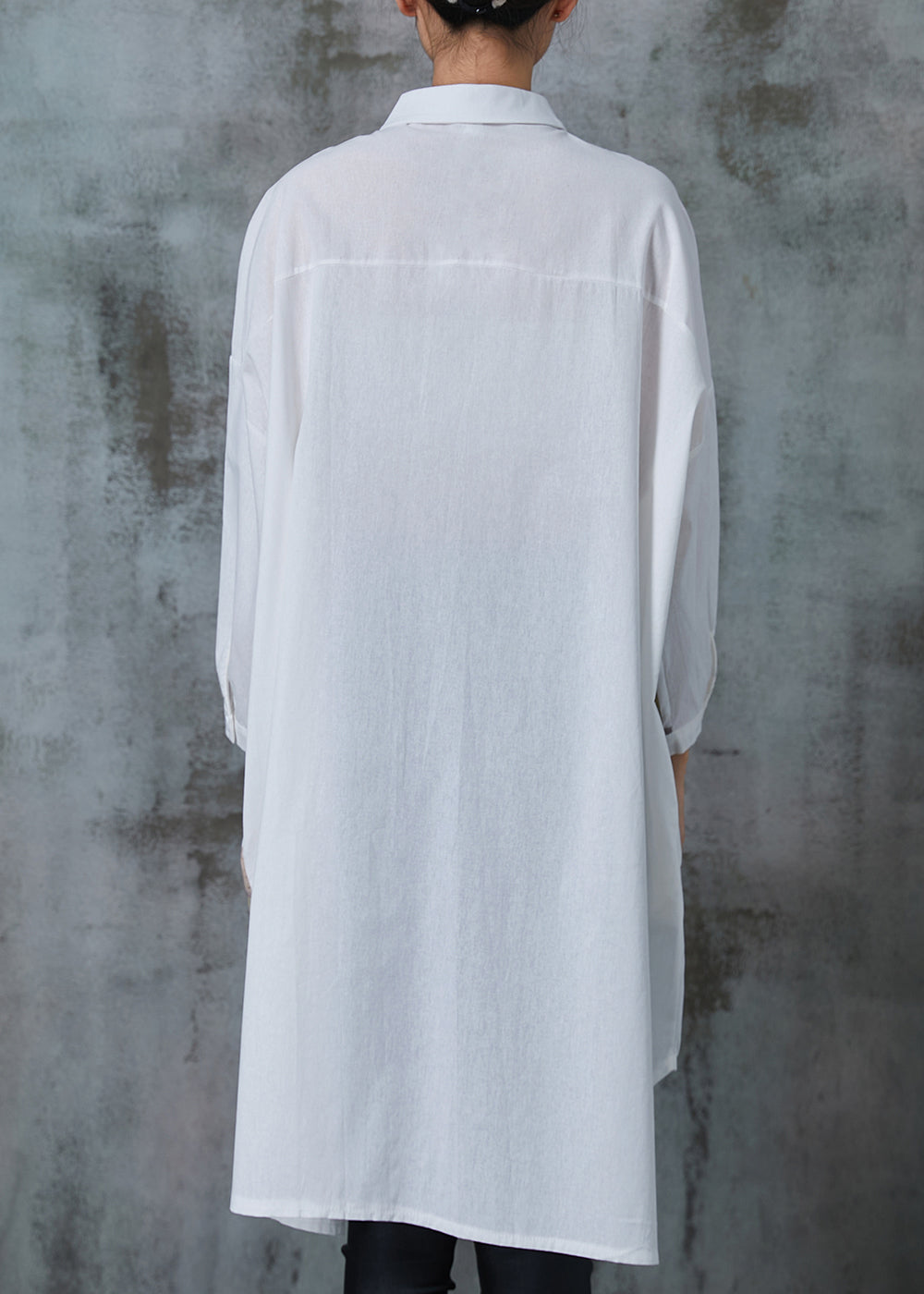 Classic Vintage Shirt with a Flattering Fit