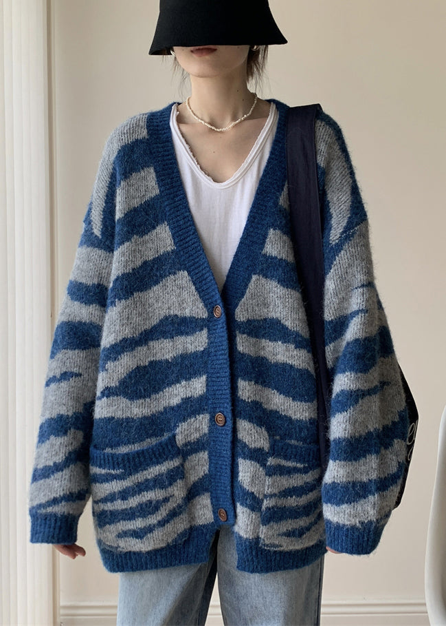 Sophisticated Cardigan with a Clean Classic Look