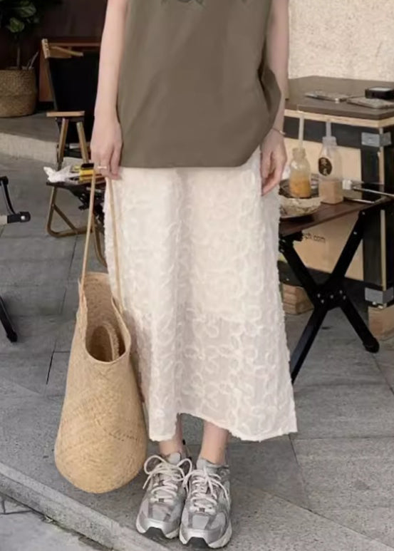 Sophisticated Garment with a Clean Classic Look
