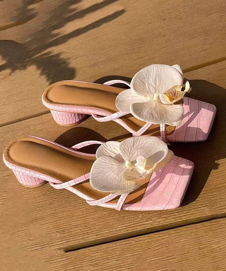 Graceful Orthopedic Sandals for Modern Look