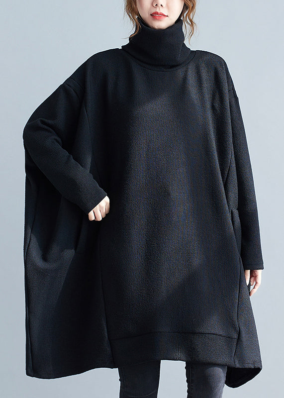 Classic Vintage Sweater with a Flattering Fit