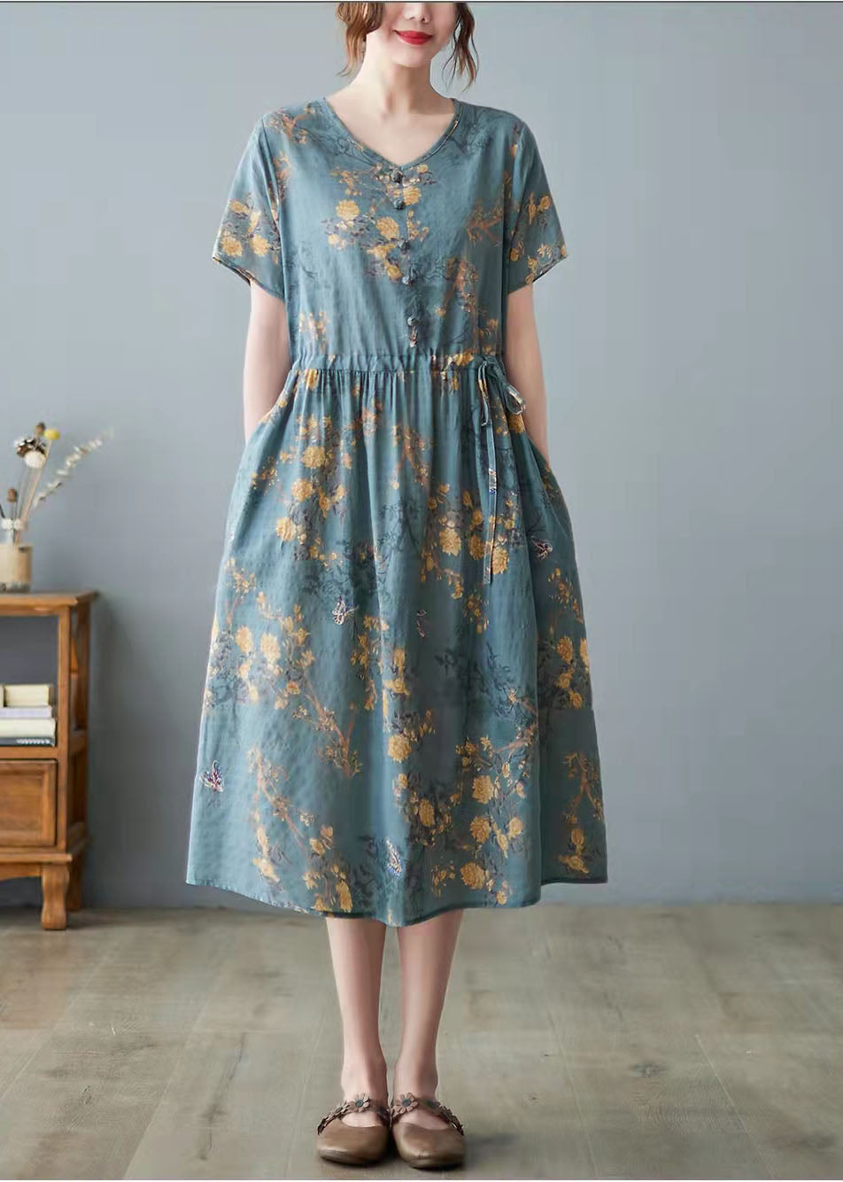 Polished Dress with an Effortless Classic Look