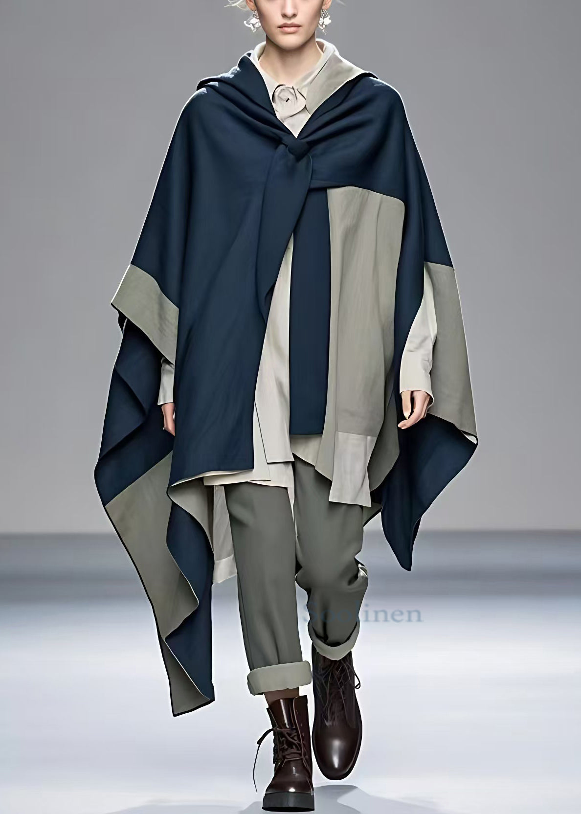 Beautifully Finished Coat in a Timeless Design