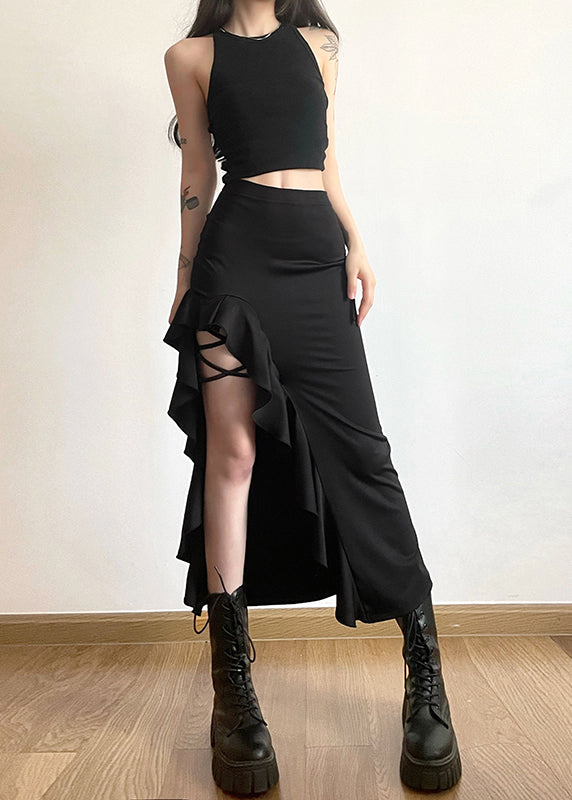 Sophisticated Garment with a Clean Classic Look