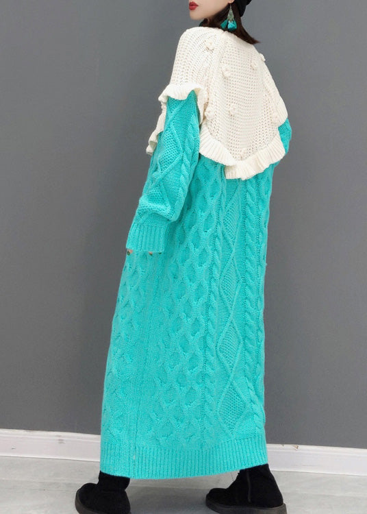 Well Tailored Sweater with a Graceful Silhouette