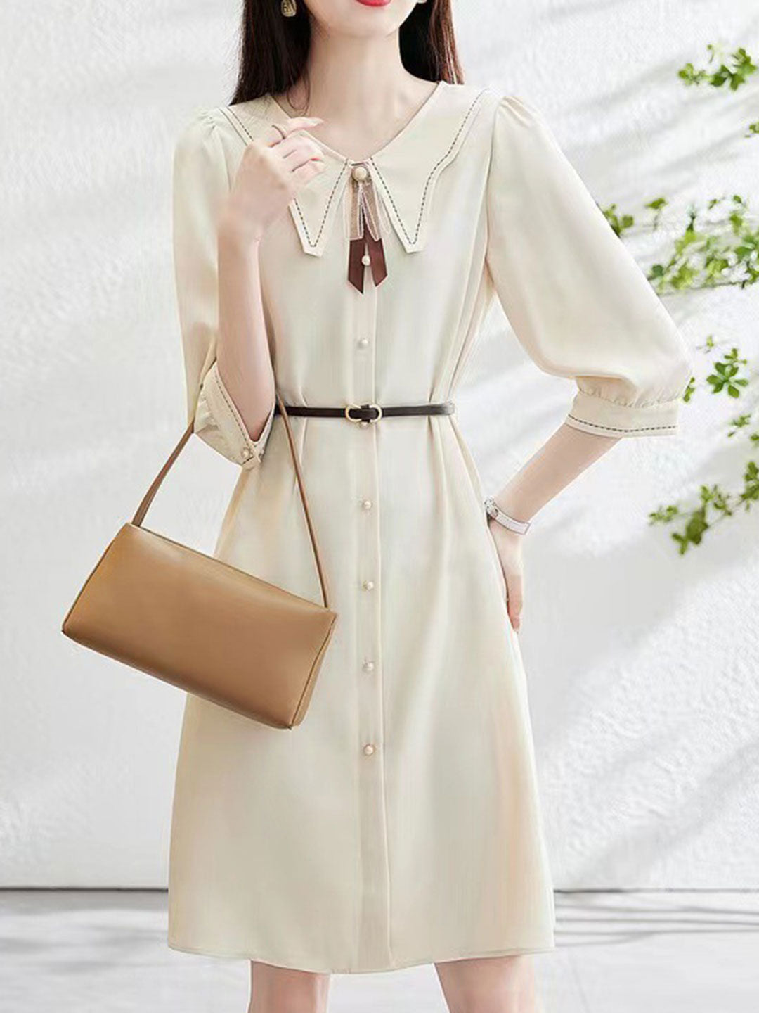 Classic Vintage Dress with a Flattering Fit
