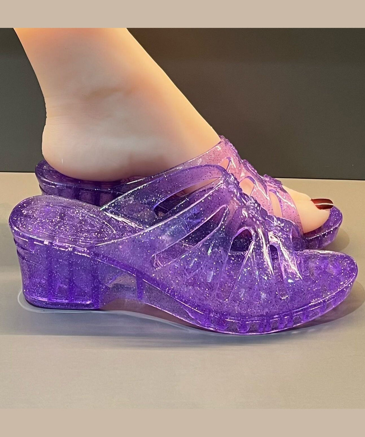 Chic Orthopedic Sandals with Unique Design