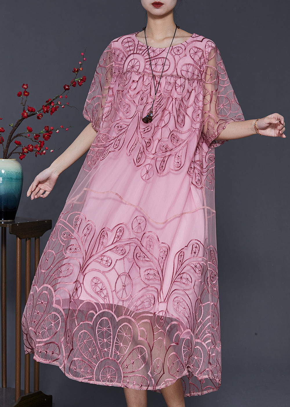 Gracefully Styled Dress for Any Occasion