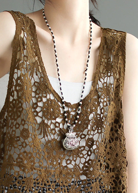 Classic Vintage Garment with a Flattering Fit