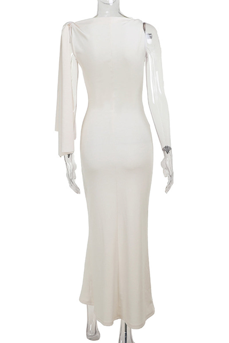 A Vintage Style Dress with Delicate Timeless Details