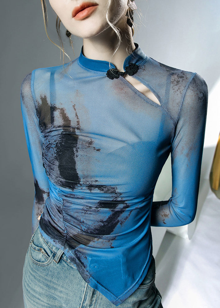 A Vintage Style Top with Delicate Timeless Details