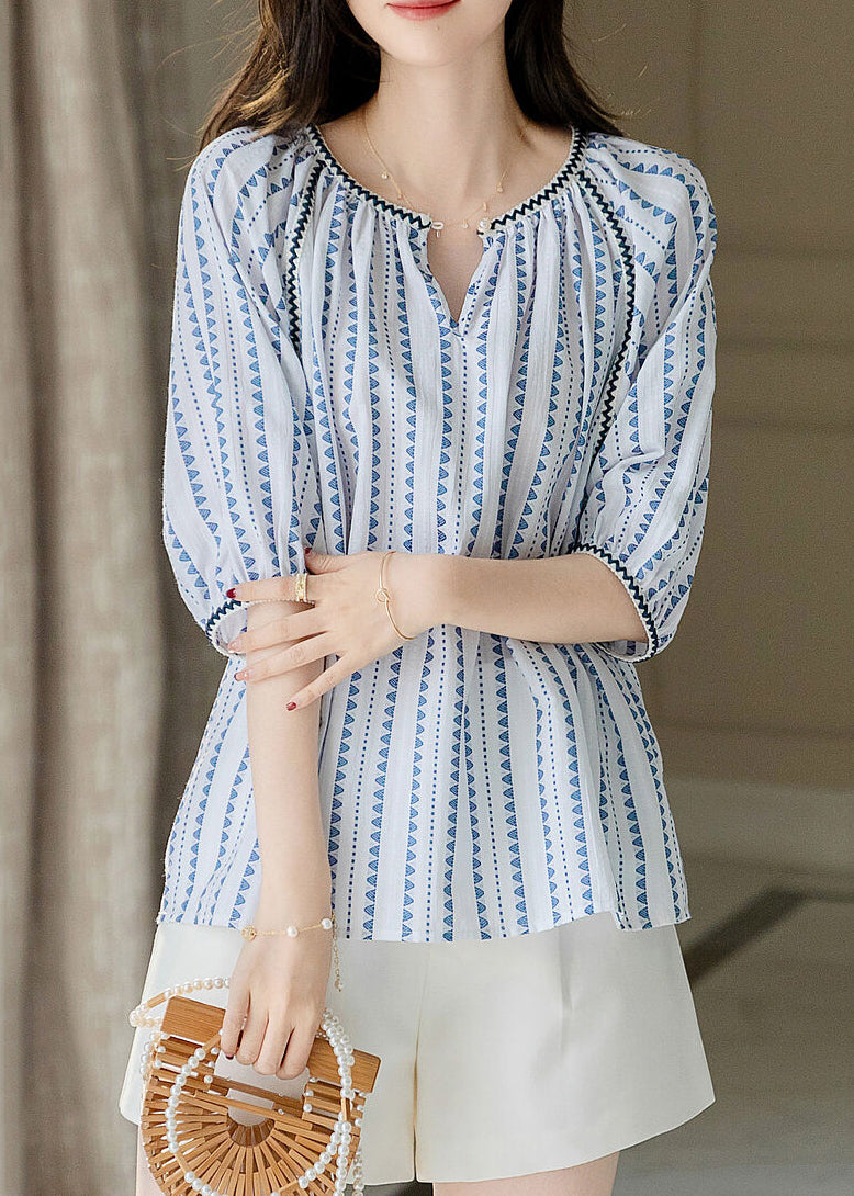Gracefully Styled Shirt for Any Occasion