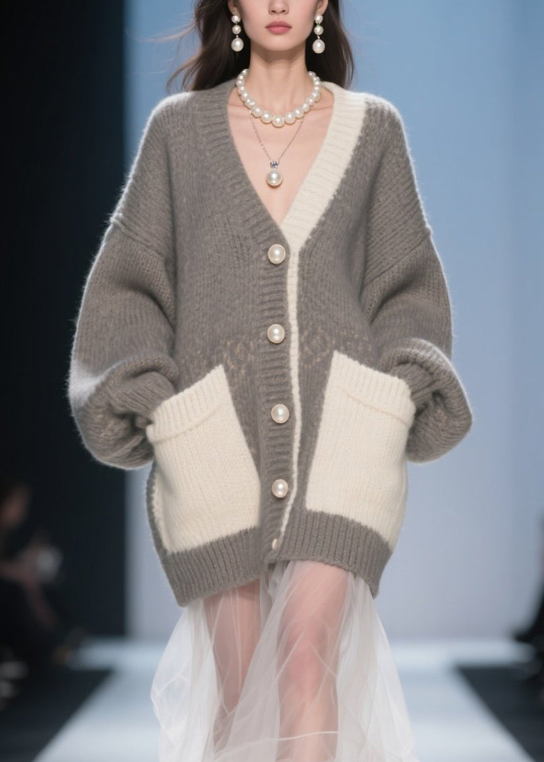 Gracefully Styled Cardigan for Any Occasion
