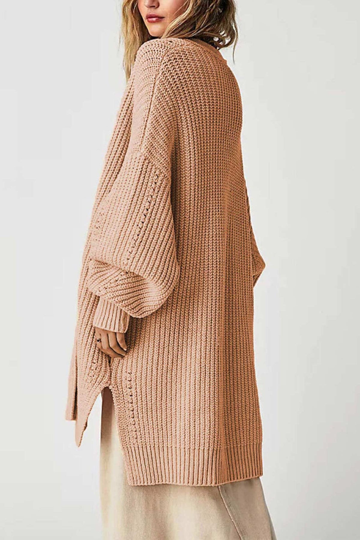 Effortlessly Elegant Cardigan with a Timeless Design